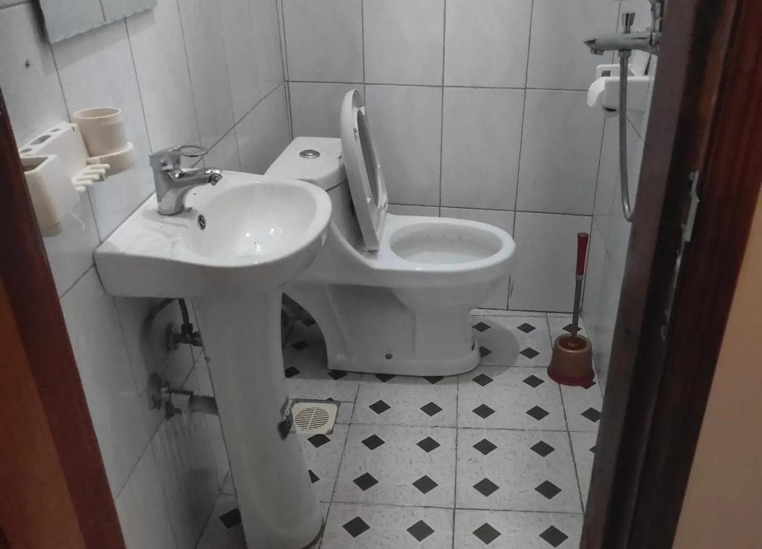 Nidasha Guest House- Namungoona Kampala